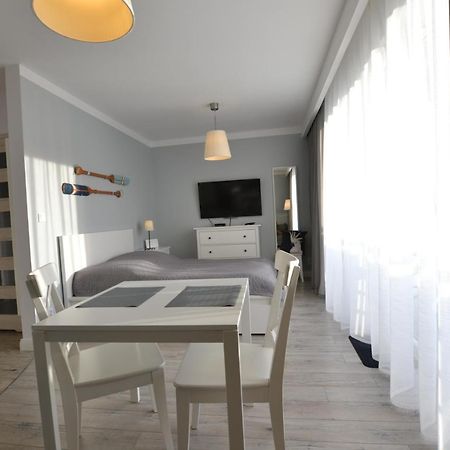 Darlowko Apartament Morski Buitenkant foto
