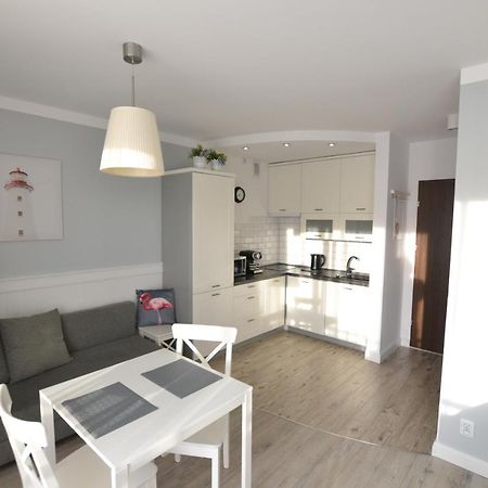 Darlowko Apartament Morski Buitenkant foto