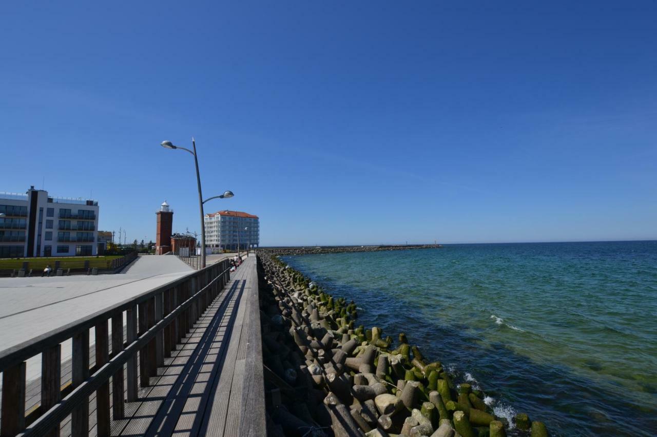 Darlowko Apartament Morski Buitenkant foto